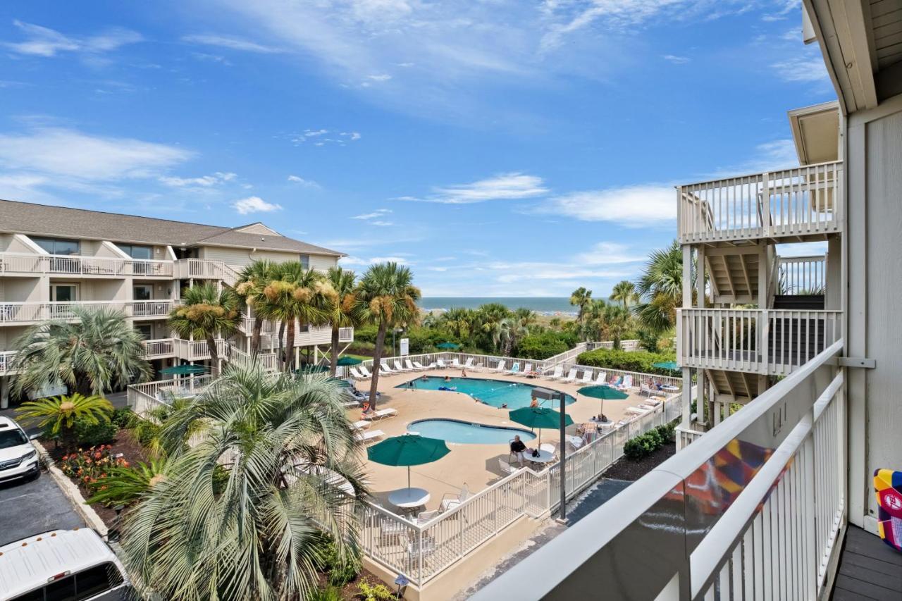 The Breakers #220 Beach Condo, Beautiful Ocean View At Coligny Beach, 4 N Forest Beach Drive Hilton Head, Walk To All Shops Restaurants, Renovated Jan 2024, Vacation Rental Hhi Llc Hilton Head Island Exterior foto