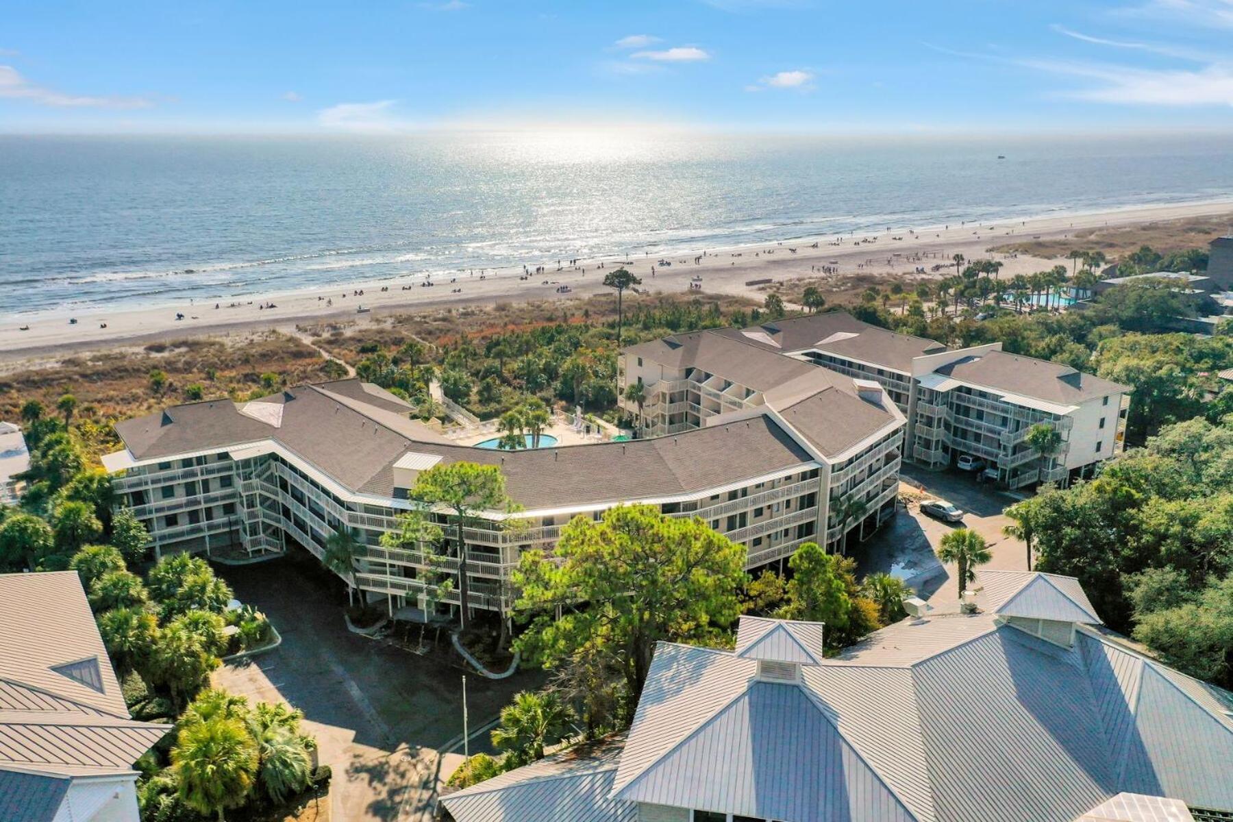 The Breakers #220 Beach Condo, Beautiful Ocean View At Coligny Beach, 4 N Forest Beach Drive Hilton Head, Walk To All Shops Restaurants, Renovated Jan 2024, Vacation Rental Hhi Llc Hilton Head Island Exterior foto
