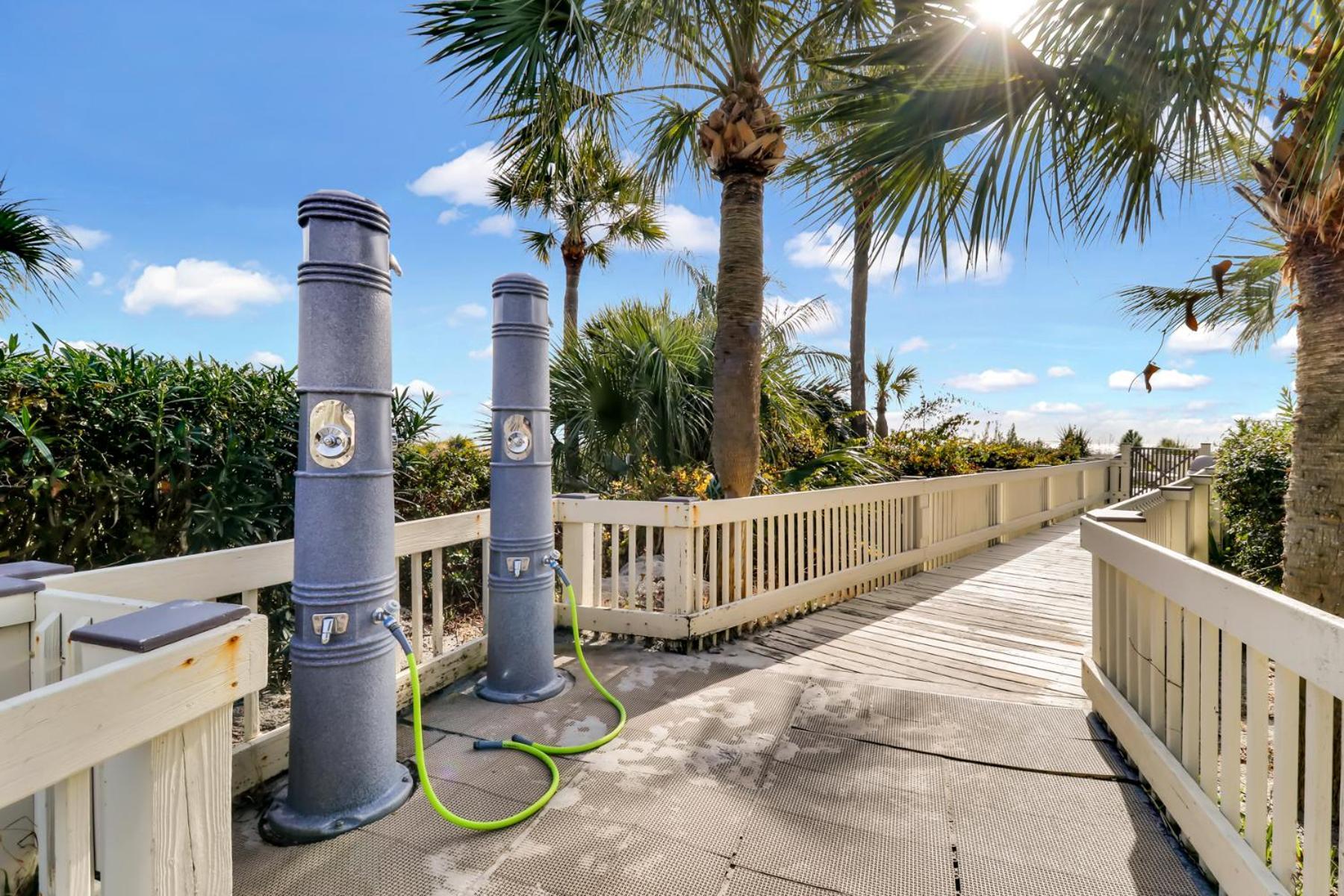 The Breakers #220 Beach Condo, Beautiful Ocean View At Coligny Beach, 4 N Forest Beach Drive Hilton Head, Walk To All Shops Restaurants, Renovated Jan 2024, Vacation Rental Hhi Llc Hilton Head Island Exterior foto