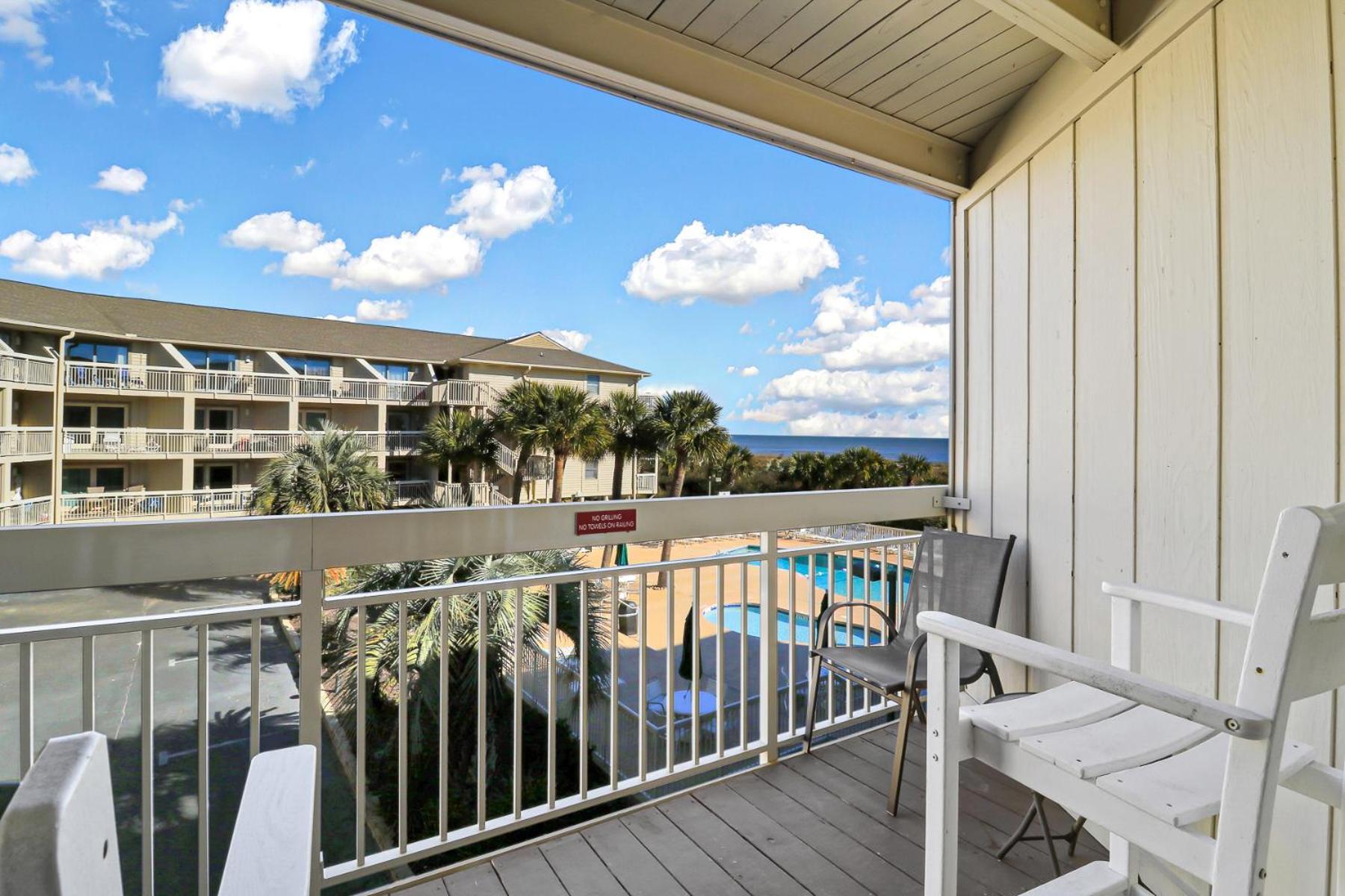 The Breakers #220 Beach Condo, Beautiful Ocean View At Coligny Beach, 4 N Forest Beach Drive Hilton Head, Walk To All Shops Restaurants, Renovated Jan 2024, Vacation Rental Hhi Llc Hilton Head Island Exterior foto