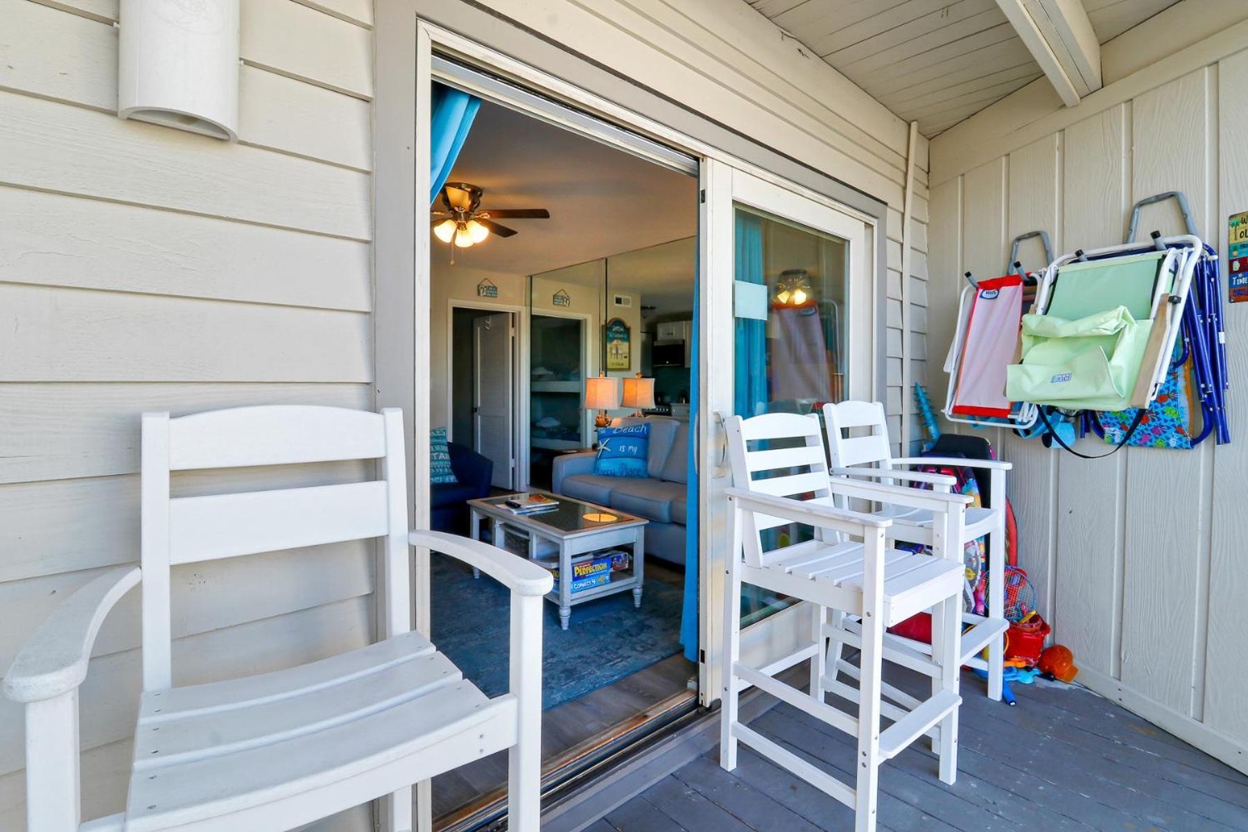 The Breakers #220 Beach Condo, Beautiful Ocean View At Coligny Beach, 4 N Forest Beach Drive Hilton Head, Walk To All Shops Restaurants, Renovated Jan 2024, Vacation Rental Hhi Llc Hilton Head Island Exterior foto