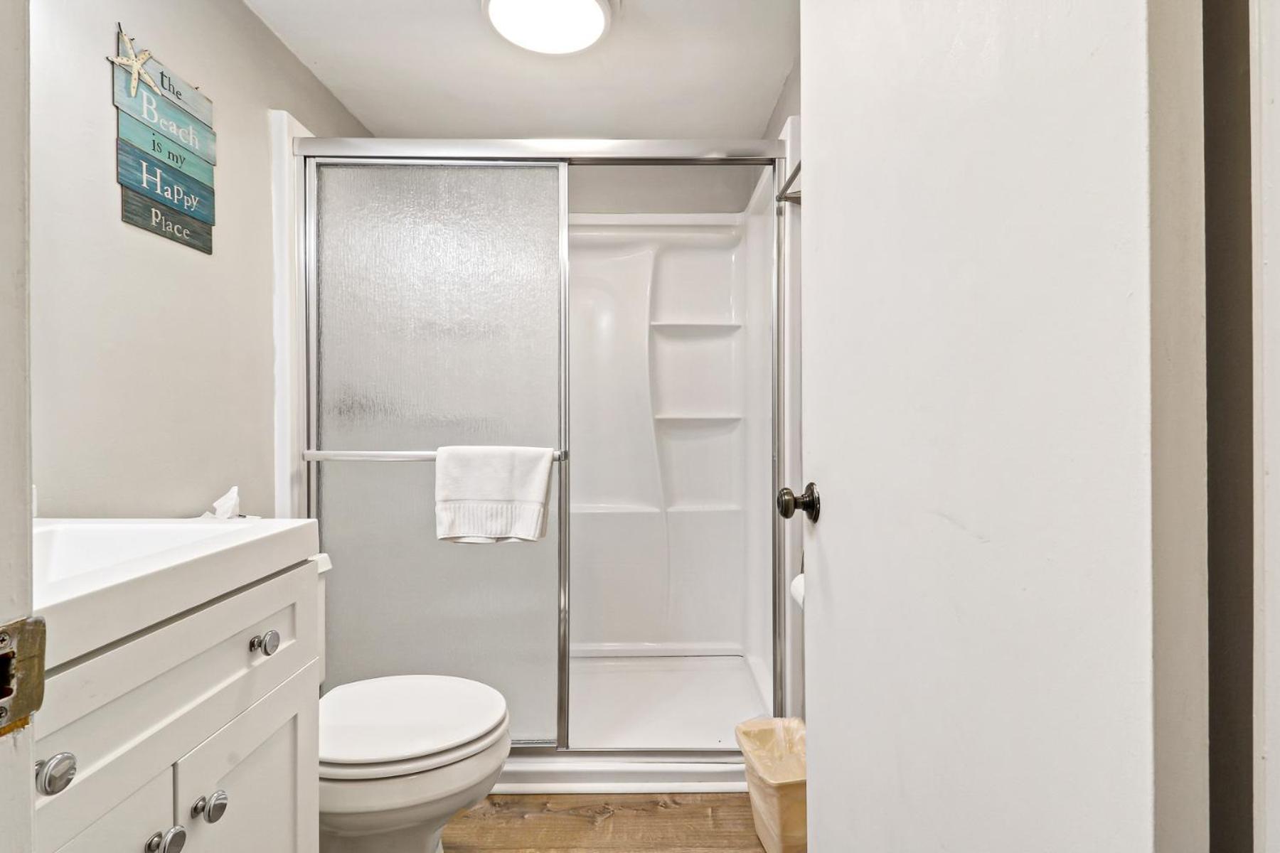 The Breakers #220 Beach Condo, Beautiful Ocean View At Coligny Beach, 4 N Forest Beach Drive Hilton Head, Walk To All Shops Restaurants, Renovated Jan 2024, Vacation Rental Hhi Llc Hilton Head Island Exterior foto